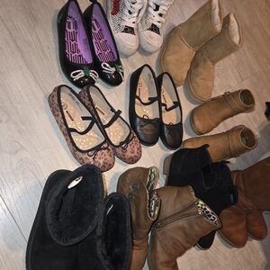 10 Pairs Of Girls Gently Used Shoes/boots. Size 120